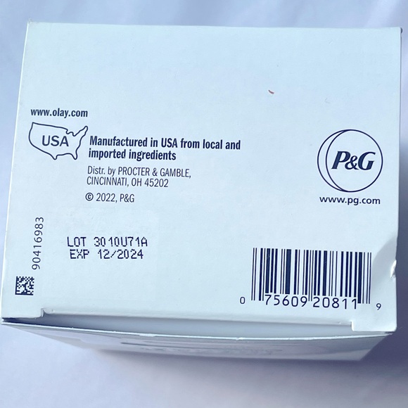 Olay Sensitive Face Moisturizer Cream with Colloidal Oatmeal - Picture 7 of 7